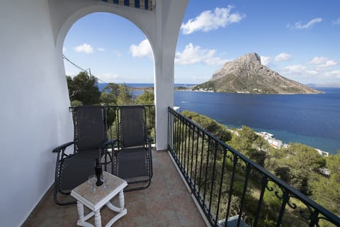 Traditional House, Sea View | Balcony