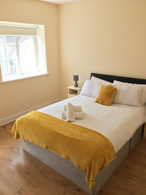 Apartment, 2 Bedrooms | 2 bedrooms, free WiFi, bed sheets