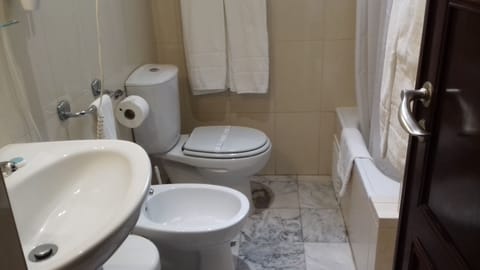 Double or Twin Room | Bathroom | Free toiletries, hair dryer, bidet, towels