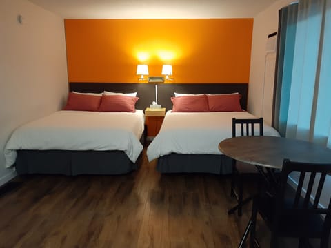 Basic Double Room | Free WiFi, bed sheets