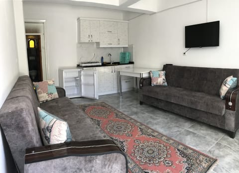 Family Apartment, 1 Bedroom | Living area