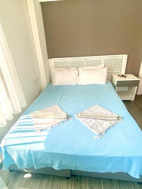 Double or Twin Room | Free WiFi, bed sheets