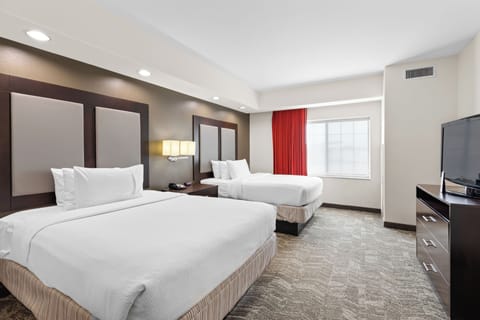 Suite, 1 Bedroom (Mobility Accessible, Roll-In Shower) | 1 bedroom, pillowtop beds, in-room safe, desk