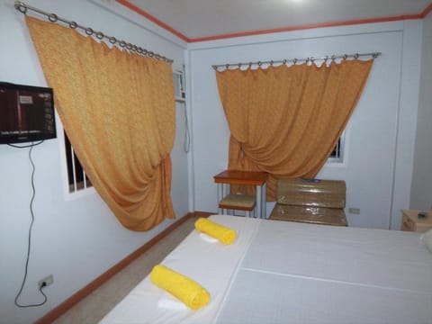 Deluxe Room | Free WiFi, bed sheets