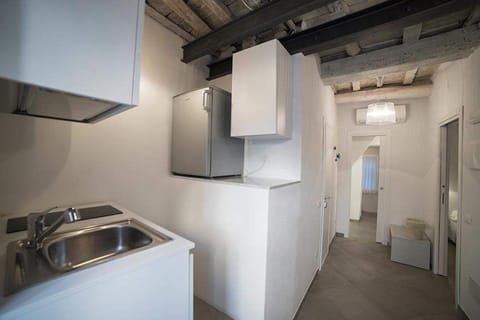 Apartment, 1 Bedroom | Private kitchen