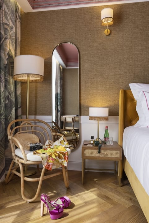 Classic Room | Egyptian cotton sheets, premium bedding, pillowtop beds, minibar