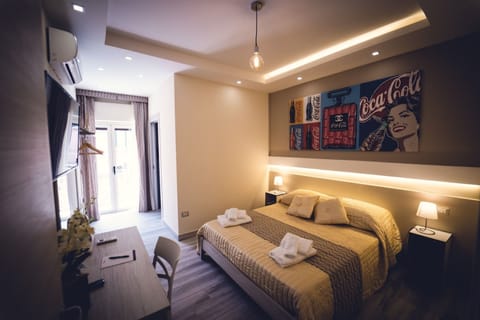 Double Room | Premium bedding, down comforters, minibar, individually furnished