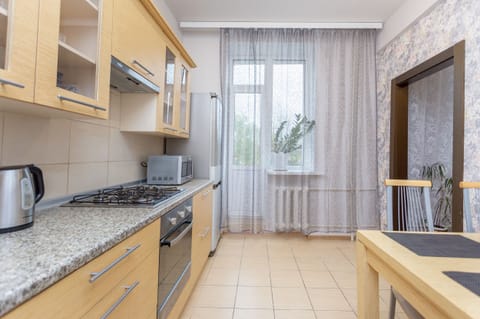 Comfort apartments A on Nezavisimosti 44 | Private kitchen | Full-size fridge, microwave, oven, stovetop