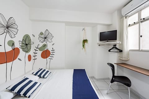 Standard Double Room | Laptop workspace, free WiFi, bed sheets