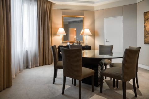 Presidential Suite | Premium bedding, minibar, in-room safe, desk