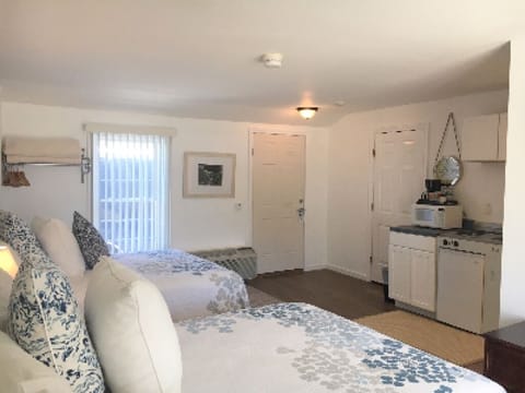 Premium Cottage, Private Bathroom (2 Queens w/Kitchenette ) | Free WiFi, bed sheets, alarm clocks