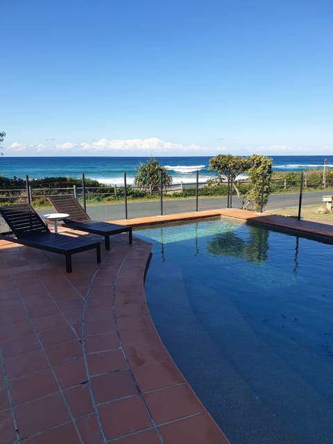 Seasonal outdoor pool, sun loungers