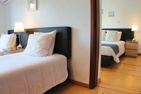 Suite Familiar | Free WiFi, bed sheets