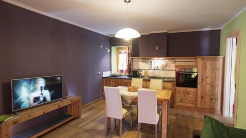 Apartment, 1 Bedroom (La Vite) | Private kitchen | Fridge, oven, stovetop, dishwasher