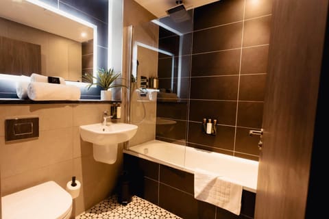 Junior Double Room | Bathroom | Designer toiletries, hair dryer, towels, soap