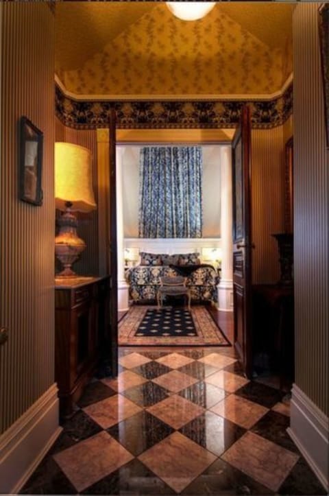 The Empire Suite, Private Bathroom, 3rd Floor | Egyptian cotton sheets, individually decorated, individually furnished