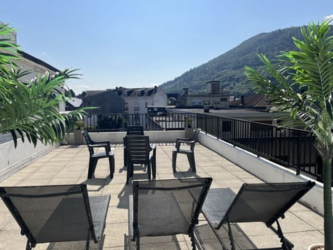 Apartment, Ensuite, Mountain View (Le Soleil Avec terrasse) | Terrace/patio