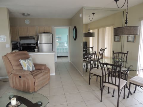 Superior Apartment, 1 Bedroom (Intracoastal View) | Living area | Flat-screen TV