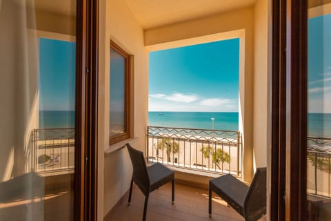 Triple Room, Sea View | Terrace/patio