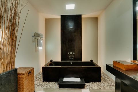 Villa, 3 Bedrooms | Bathroom | Combined shower/tub, deep soaking tub, rainfall showerhead