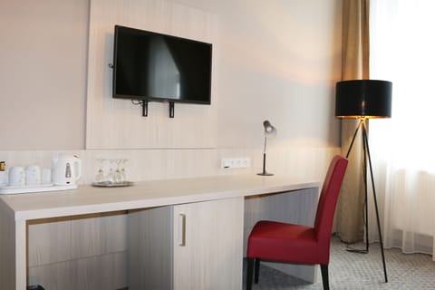 Deluxe Suite, 2 Bedrooms | Room amenity