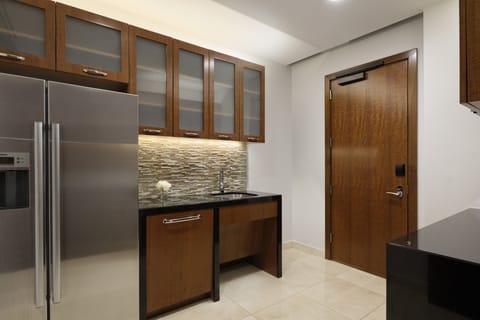 Presidential Suite, 1 Bedroom | Private kitchenette | Espresso maker, coffee/tea maker