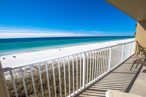 Condo, 2 Bedrooms, Beach View (403) | Balcony