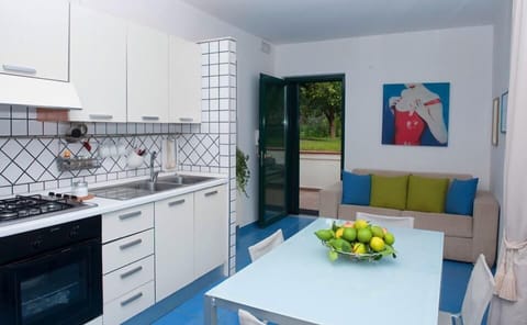 Apartment, 1 Bedroom (MAESTRALE) | Private kitchen