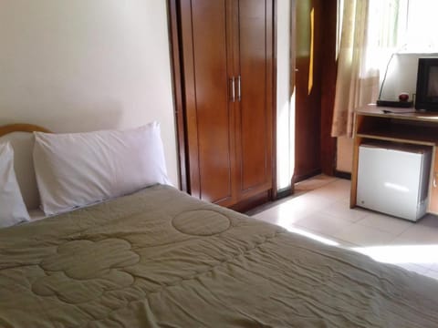 Double Room | Down comforters, desk, free WiFi