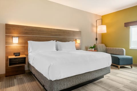 Premium bedding, pillowtop beds, in-room safe, laptop workspace