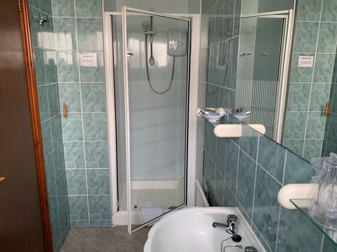 Classic Double Room, Ensuite | Miscellaneous