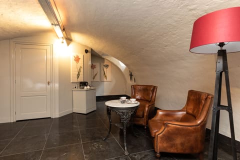 Cellar Suite | .15 | Premium bedding, down comforters, free minibar items, in-room safe