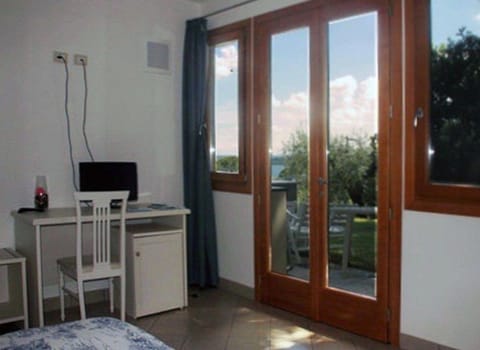 Superior Double or Twin Room | Room amenity