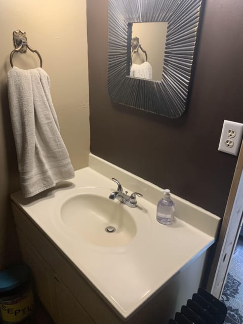 Unit C, Junior Suite, Outdoor Jacuzzi/Patio | Bathroom | Shower, hair dryer, towels, soap