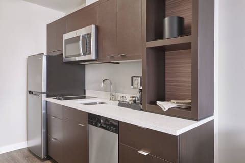 Studio, 2 Queen Beds, City View | Private kitchen | Full-size fridge, microwave, stovetop, dishwasher