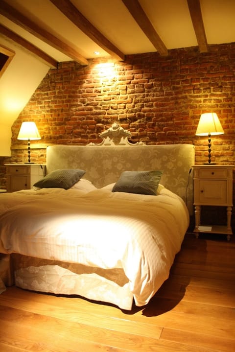 Superior Double Room | Desk, laptop workspace, soundproofing, free WiFi