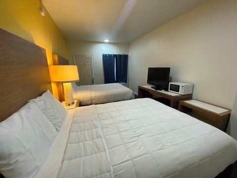 Deluxe Room, 2 Queen Beds, Lake View | Premium bedding, down comforters, pillowtop beds, blackout drapes