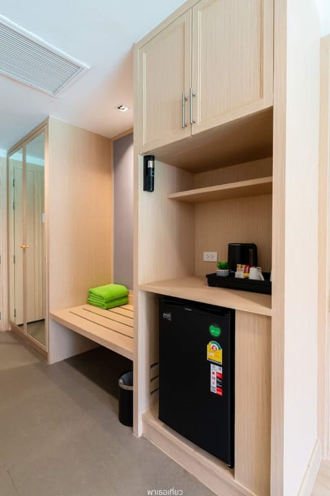 Minibar, in-room safe, individually decorated, rollaway beds