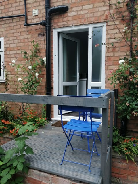 Twin Room (No 3) | Desk, iron/ironing board, free WiFi, bed sheets