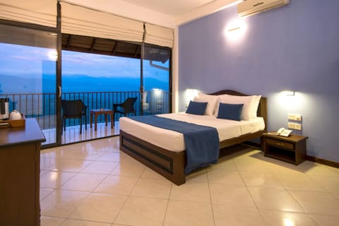 Deluxe Double Room with Balcony | Premium bedding, memory foam beds, individually decorated