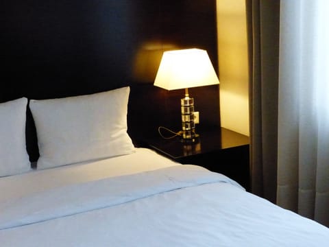 Standard Single Room | Hypo-allergenic bedding, minibar, in-room safe, desk