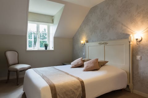Classic Double Room | In-room safe, desk, soundproofing, iron/ironing board