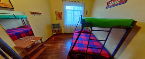 Shared Dormitory, Men only | Free WiFi, bed sheets