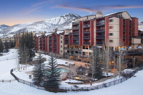 Condo, 2 Bedrooms | Exterior