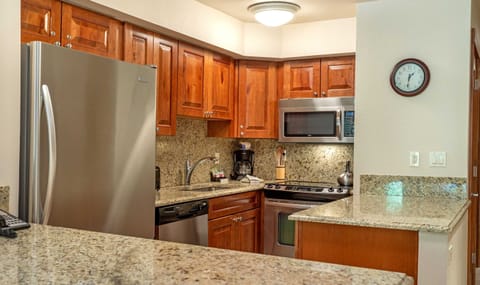 Condo, 2 Bedrooms | Private kitchen | Fridge, microwave, oven, dishwasher