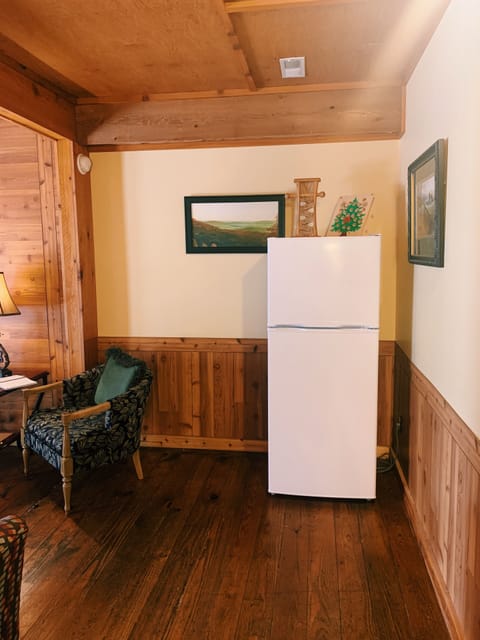 Apartment, Private Bathroom (Heart of Nashville) | Interior