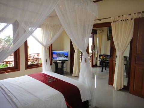 Family Room, Sea View | In-room safe, soundproofing, rollaway beds, free WiFi