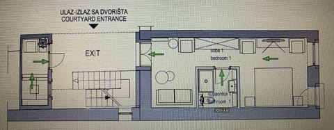 Deluxe Triple Room | Desk, soundproofing, free WiFi, bed sheets