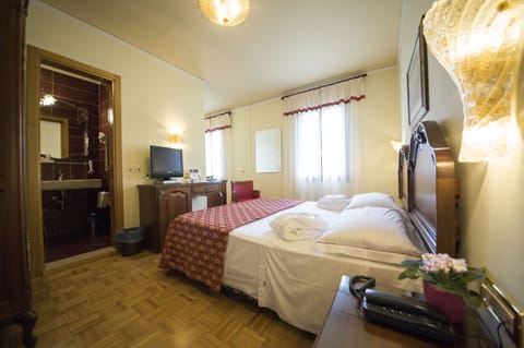 Minibar, in-room safe, desk, soundproofing