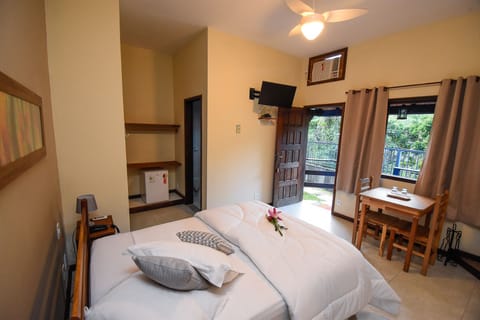 Deluxe Room | Laptop workspace, free WiFi, bed sheets, wheelchair access